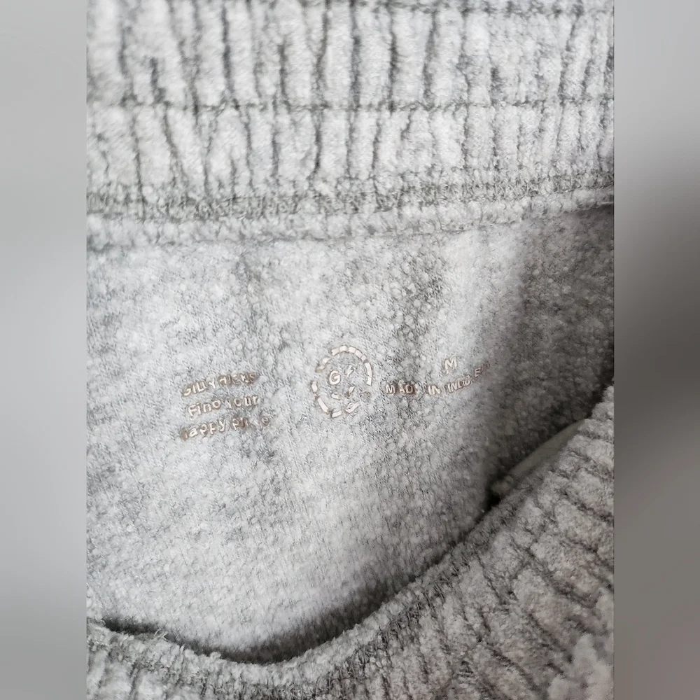 Gilly hicks Terry Cloth jogger with pockets grey medium. - Picture 5 of 7